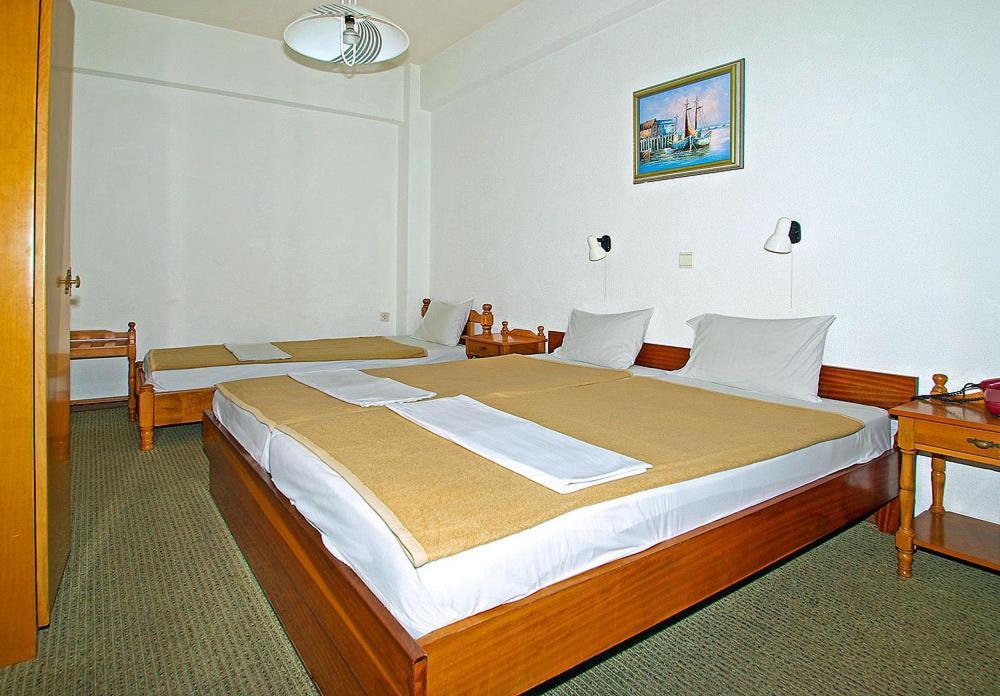 Hotel Helios Paralía Værelse billede